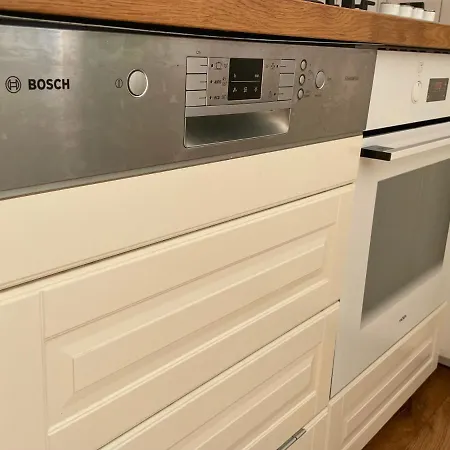 70m2 Romantic Living In The Old Town With Garden Apartment *