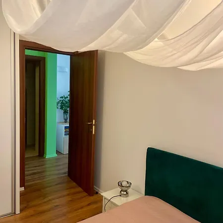 70m2 Romantic Living In The Old Town With Garden