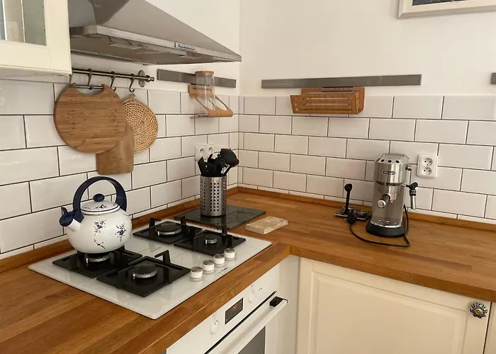 70m2 Romantic Living In The Old Town With Garden Lägenhet Bratislava