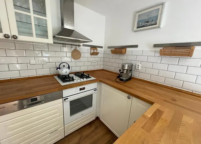 70m2 Romantic Living In The Old Town With Garden