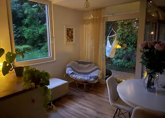 Lägenhet 70m2 Romantic Living In The Old Town With Garden