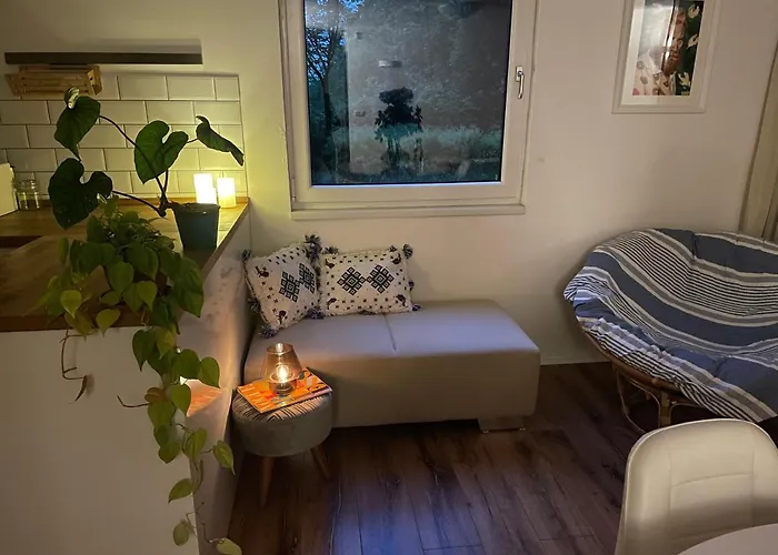 70m2 Romantic Living In The Old Town With Garden