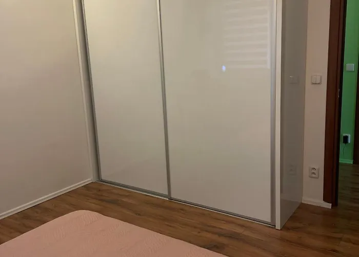 Lägenhet 70m2 Romantic Living In The Old Town With Garden