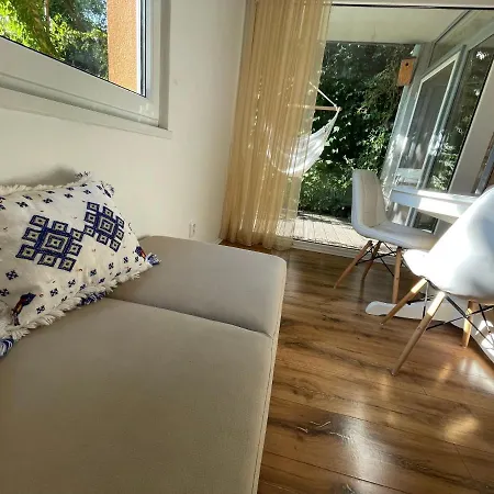 アパート 70m2 Romantic Living In The Old Town With Garden *